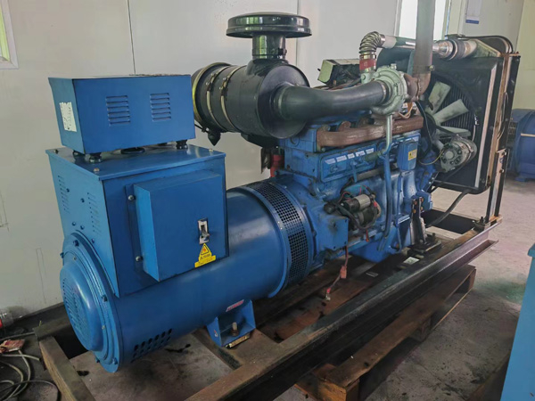 涞源100kW柴油发电机组使用多级机油有哪些优缺点？
